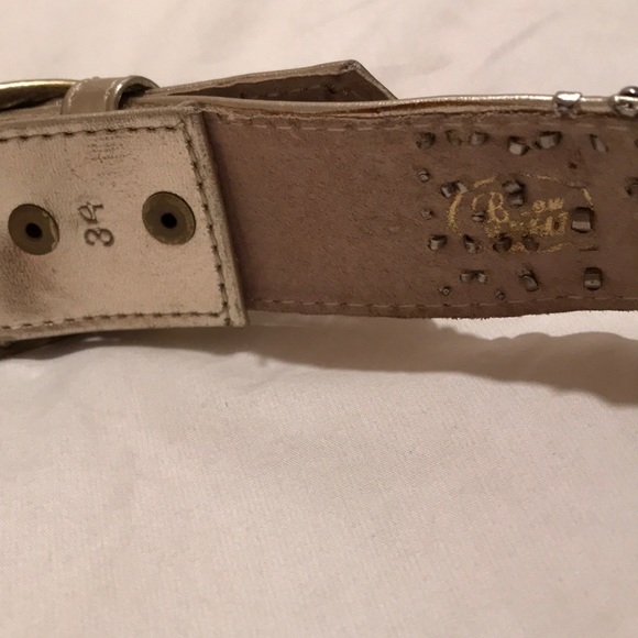 Sz 34 gold metal studded belt - Picture 6 of 8